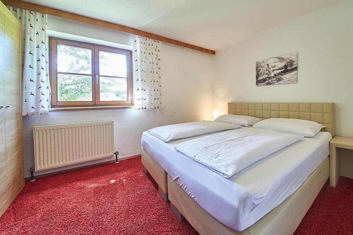 Doppelbett im Landhaus Felix in Saalbach Hinterglemm